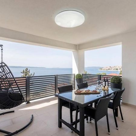 Apartment By Joe Trogir Exterior photo
